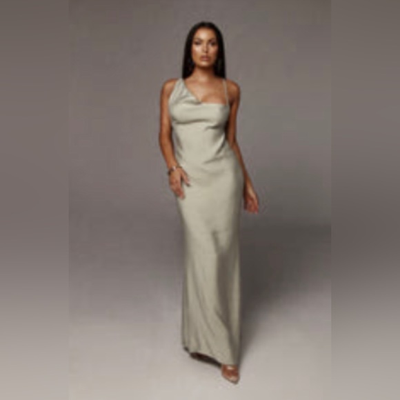 JLUXLABEL Dresses & Skirts - JLuxLabel Sage Hampton maxi dressNWT